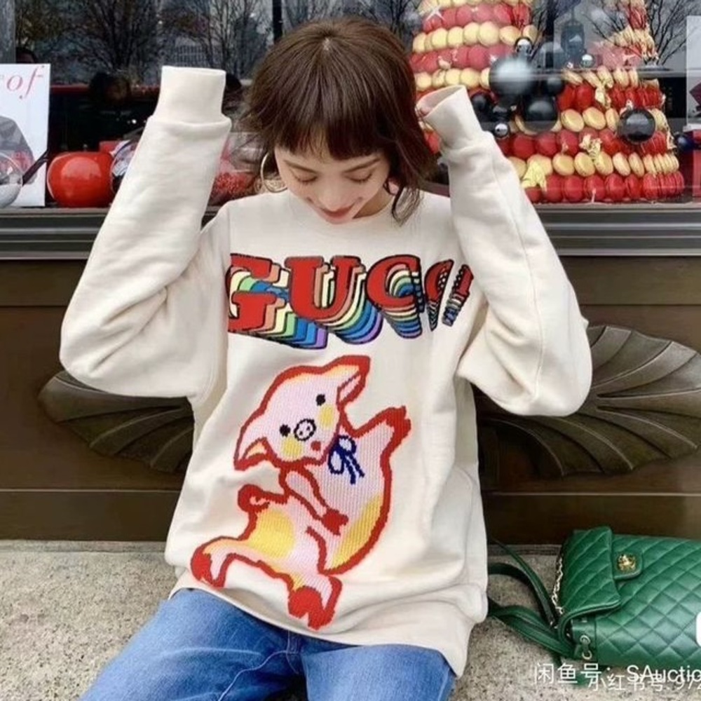 Gucci Sequins & Crochet Year Of the Pig Limited Sweatshirt Size XSmall/Small - Picture 3 of 16